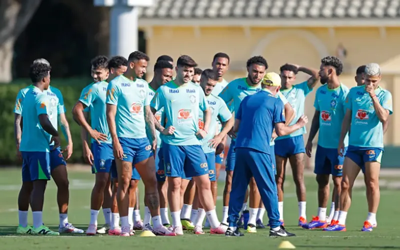 Seleção Brasileira convocada pelo técnico Dorival Jr. conta com 26 jogadores para amistoso com o México
