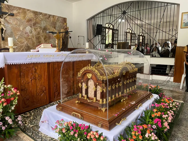 Desde o início de abril, as relíquias de Santa Teresinha percorrem o Norte e o Nordeste do Brasil e chegam a Alagoas neste sábado