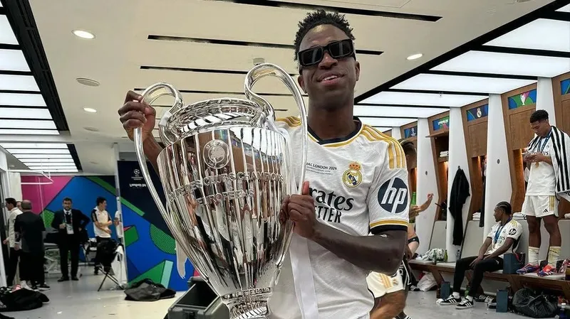 Vinicius Júnior conquistou a Champions League pela segunda vez