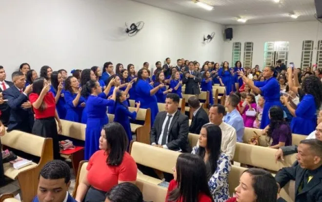 1º aniversário do Ministério de Libras da AD em Piabas foi celebrado com um belo culto em ação de graças