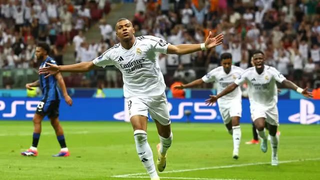 Mbappé fez o 2º gol, em jogada coletiva do ataque do Real