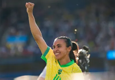 Segundo Marta, Seleção Brasileira foi alvo de desconfianças por parte do público nas Olimpíadas