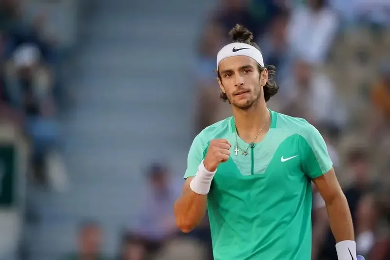 Musseti em Roland Garros