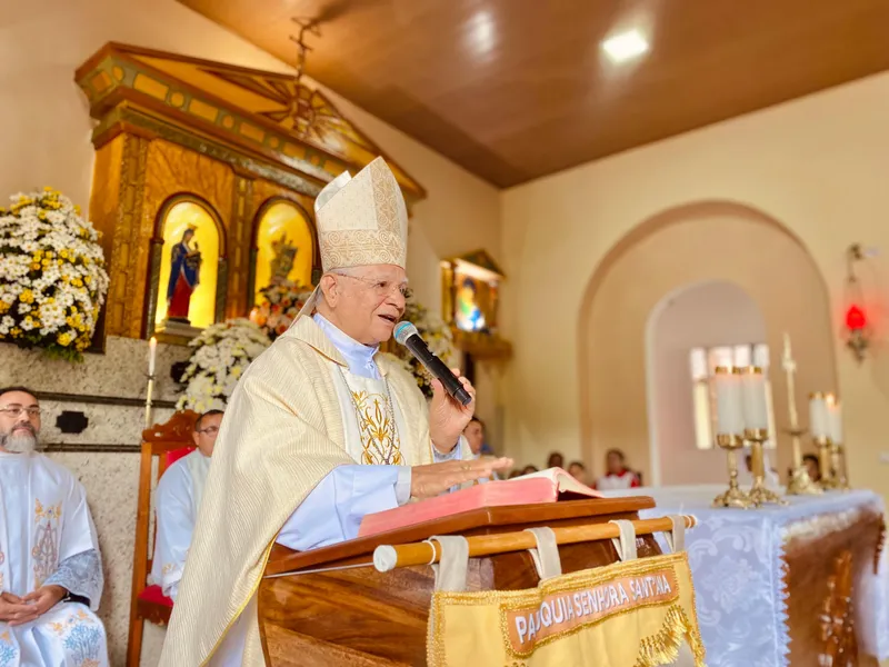Dom Genival Saraiva ressaltou a importância dos avós de Jesus, dos demais avós e dos idosos: “Eles tanto têm a nos ensinar”
