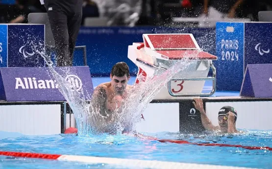Talisson Glock comemora a sua 2ª medalha de ouro em Paris