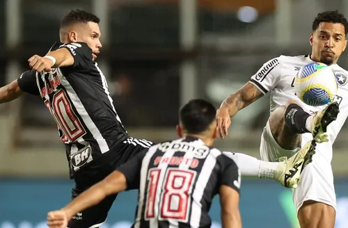 Atlético-MG e Botafogo decidem quem leva o troféu da Libertadores