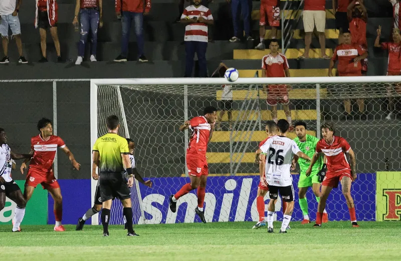 ASA pressionou o CRB em boa parte da partida, que foi disputada no Coaracy da Mata Fonseca