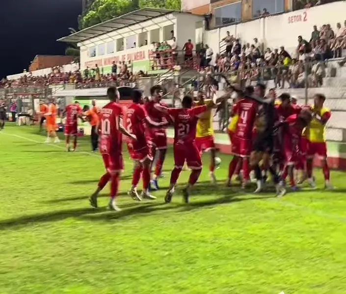 Alvirrubro venceu a partida com gol aos 51 minutos do 2º tempo