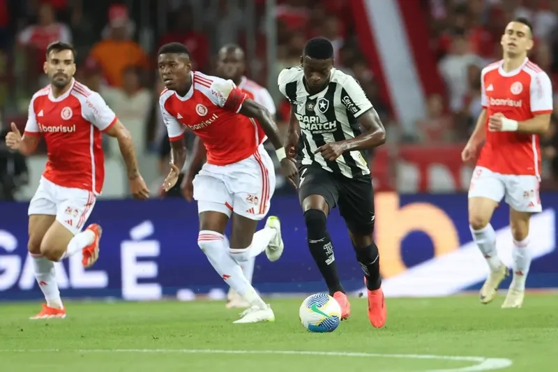 Botafogo venceu o Internacional-RS, no Beira-Rio, por 1 a 0