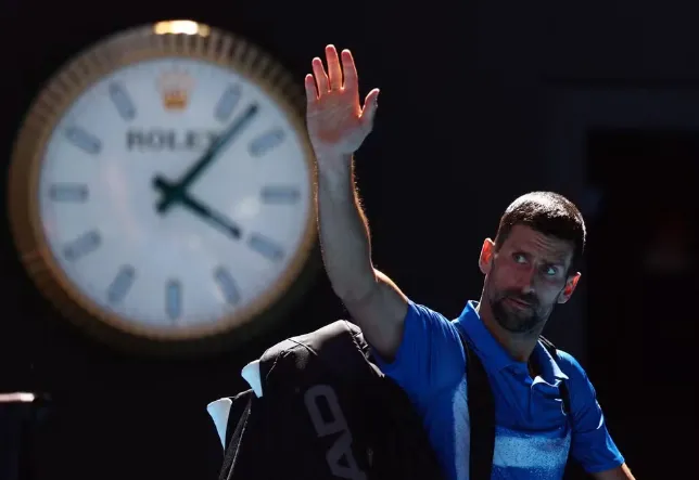 Djokovic se despede do Australian Open com lesão