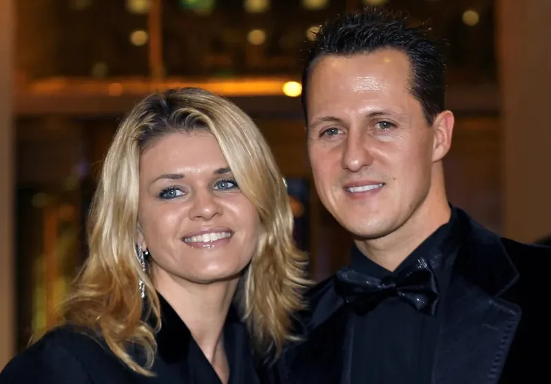 Michael Schumacher com a esposa, Corinna, vítima de extorsão