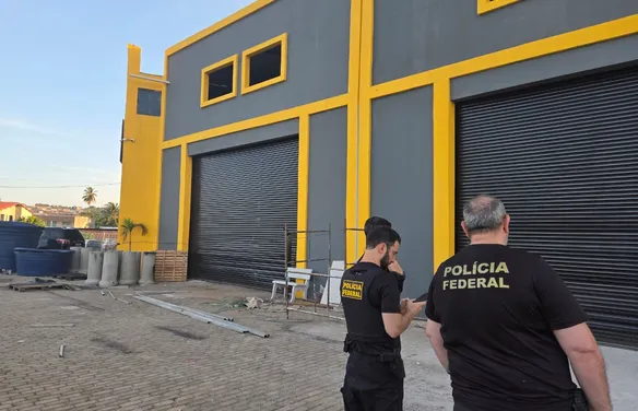 Empresários e gerente da Caixa são alvos de operação contra fraudes bancárias