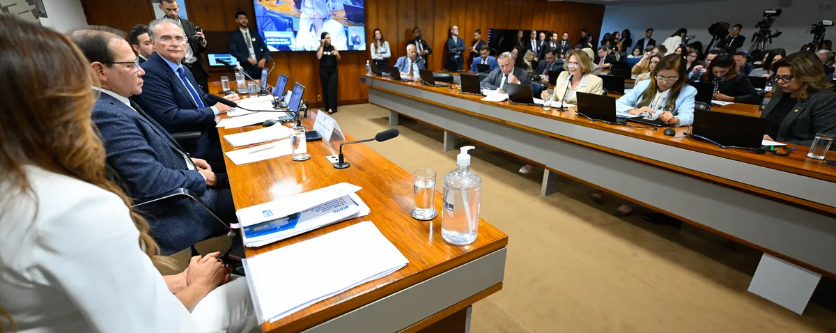 Renan e Eudócia Caldas discutem no Senado sobre Banco Master e investimentos do Iprev