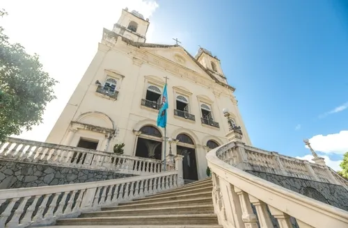Feriado muda trânsito e funcionamento de serviços na capital; prefeitura decreta ponto facultativo na sexta