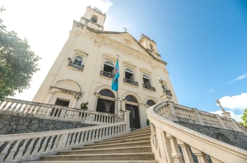 Imagem ilustrativa da imagem Feriado muda trânsito e funcionamento de serviços na capital; prefeitura decreta ponto facultativo na sexta