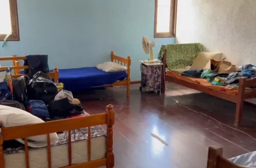 Onze pessoas são resgatadas de clínica irregular com indícios de cárcere privado