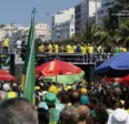 Bolsonaro exalta Musk em ato com aliados e apoiadores no Rio