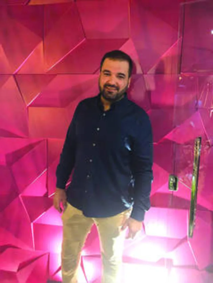 E o Pink Carpet assinado pelo arquiteto THIAGO REIS, que dá as boas vindas à loja