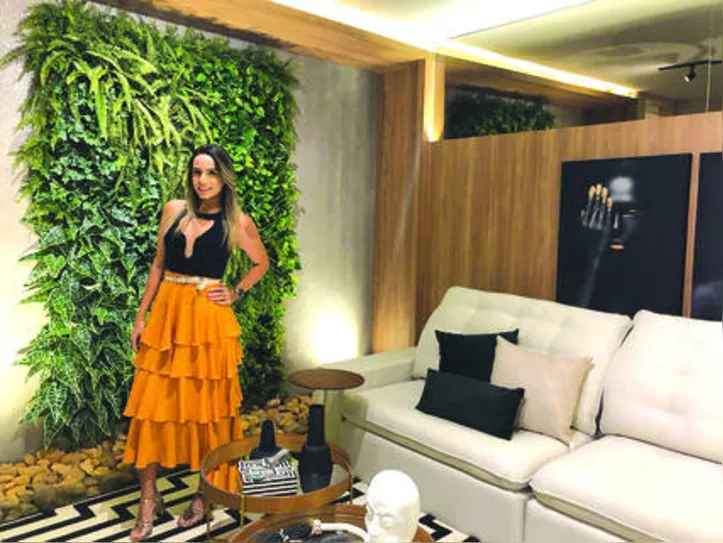 No melhor estilo ‘criador+criatura’, RAFAELLA GUIMARÃES no Escritório do Loft – sua segunda participação na Mostra Fabricatto