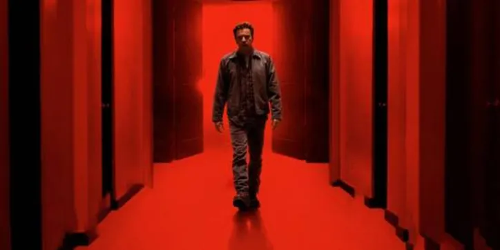 Imagem ilustrativa da imagem ‘DOUTOR SONO’ PRESERVA KING E CLIMA DE KUBRICK