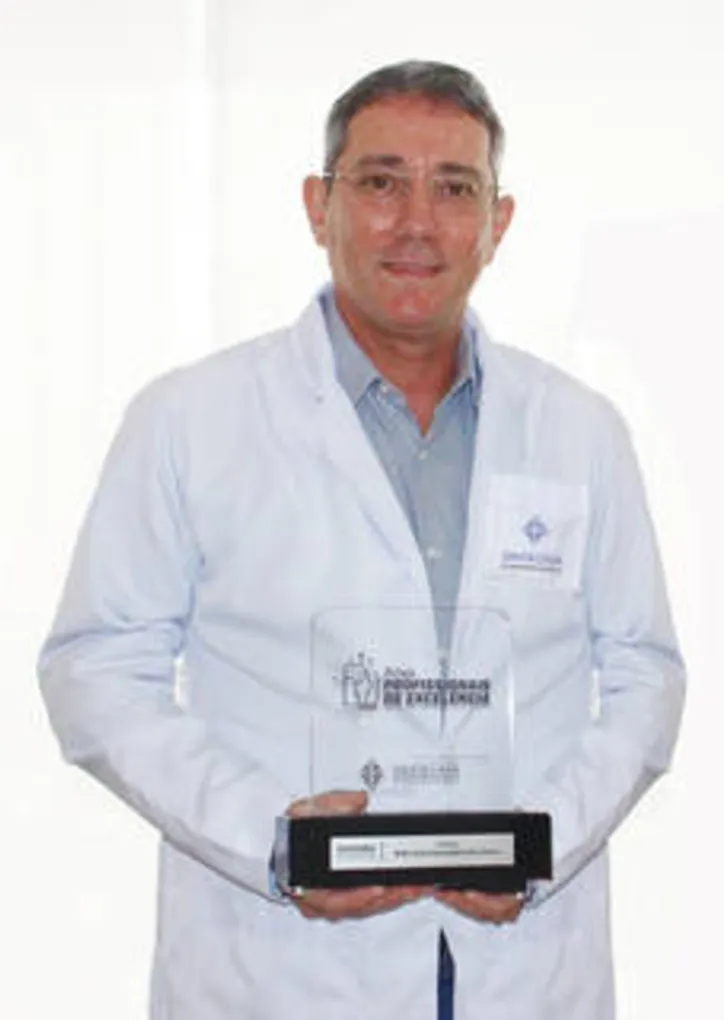 Indicado pelos pacientes, o cirurgião-geral Jacob Miranda é um dos homenageados com o Prêmio Profissionais de Excelência da Santa Casa de Maceió.