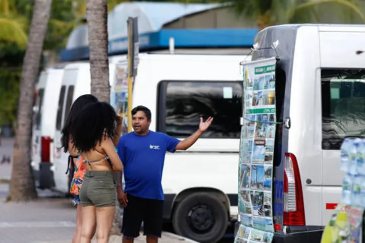 Agenciadores de turismo dizem que procura por passeios às praias continua normal

