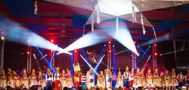 Baile tradicional promete exibir alegria do circo e decoração caprichada nas prévias