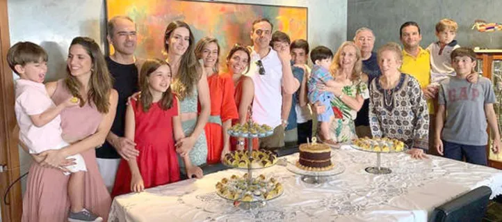 ÂNGELA+MARCEL MONTEIRO reuniram toda a (linda!) família para brindar b-day dos herdeiros
