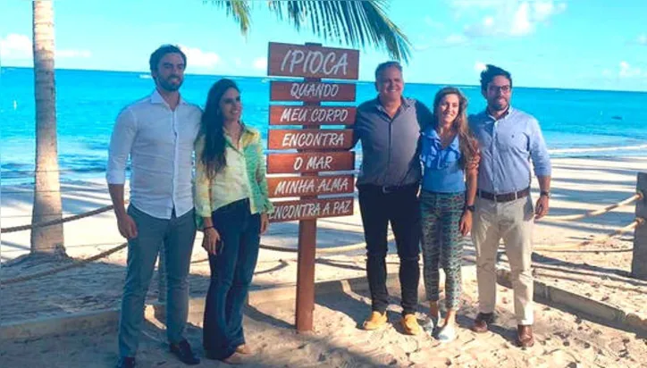 O husband de Glória Pires virou habitué por essas bandas! Os irmãos Vasconcelos receberam ORLANDO MORAIS nos domínios de um neo empreendimento em Ipioca