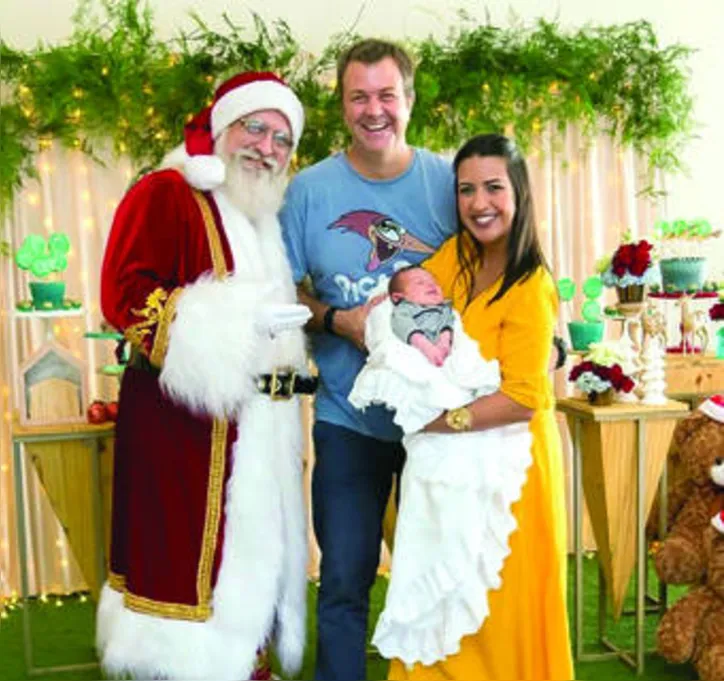KLAUS STELGES+LIS NUNES levaram o pequeno Otto para conhecer Papai Noel