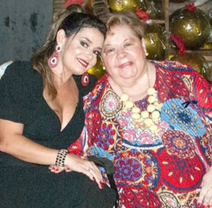 MILENA+SALMA TENÓRIO reuniram pétit comitê para brindar o b-day da fofíssima Mirela
