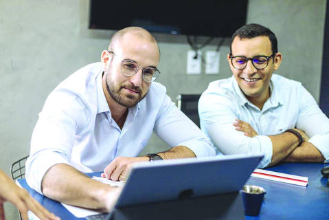 Arquiteto Felipe Vasconcelos e o engenheiro Danillo Oliveira estão à frente de escritório com trabalho inovador no uso do método BIM
