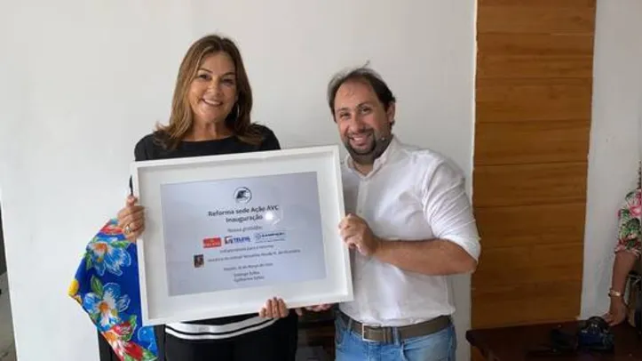 SOLANGE e GUILHERME SYLLOS celebram a inauguração da nova sede da Associação Ação AVC, ocorrida ontem, reunindo parceiros e apoiadores