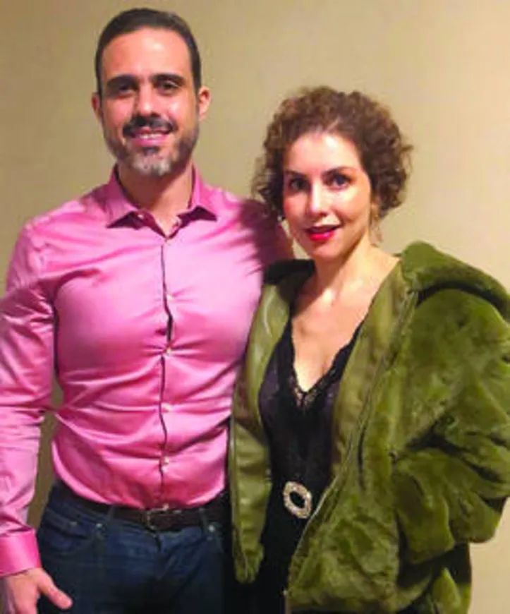 EDUARDO MENDONÇA+BRUNA BERT, direto de Portugal, comemoram 19 anos de casados