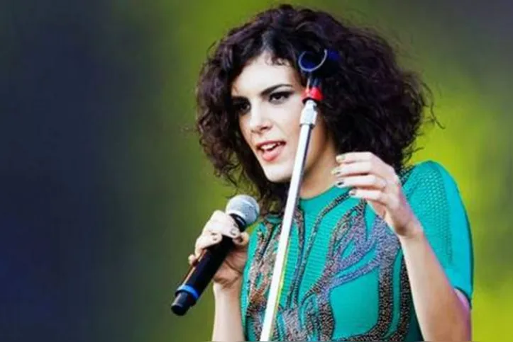 Cantora Céu era atração mais esperada da 4ª edição do Festival Carambola, que ocorreria no dia 28 de março