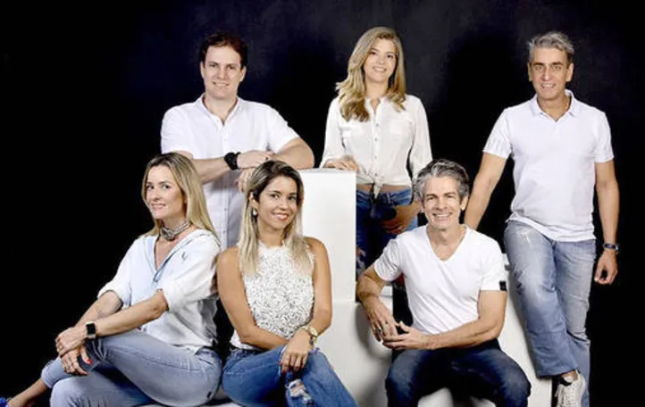 Num brinde ao Dia Mundial da Arquitetura, comemorado nesse 01 de julho, a coluna abre espaço pra profissionais do calibre de ALAN GAIA, CRIS NUNES, MIGUEL VAZ, NATALIA DUARTE, MERCIA MARINHO e GUTO BERNARDES