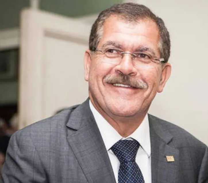Ministro HUMBERTO MARTINS passou o dia sendo felicitado - já que foi eleito presidente do STJ