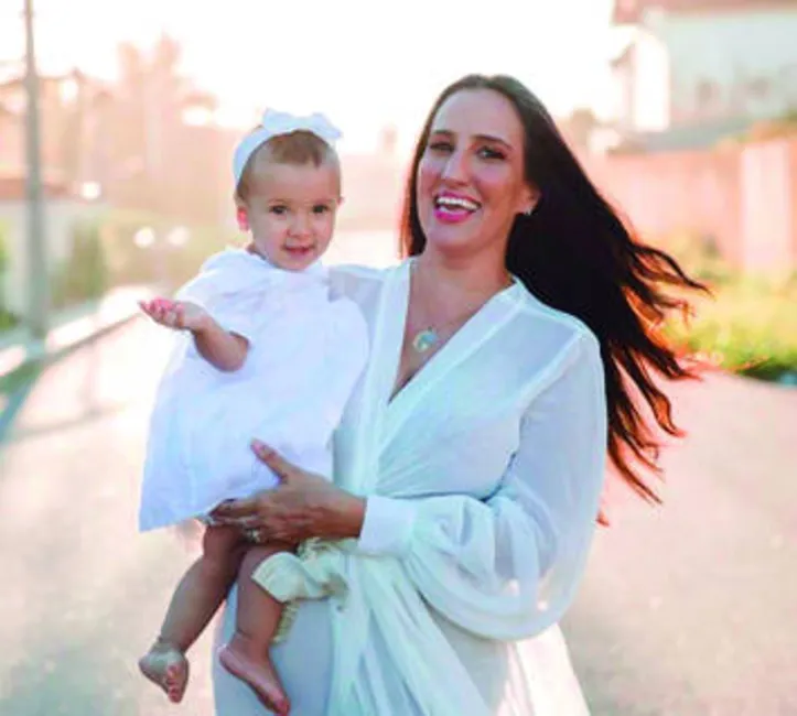 A estilista NATHALIA AMARAL armou photoshooting para marcar o primeiro aninho de baby CELINA