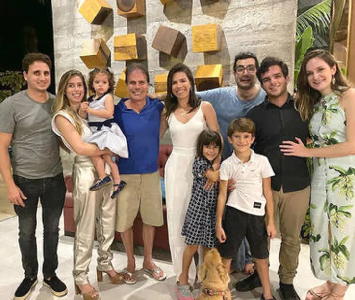 Se depender da família de GASTÃO ARRUDA seu b-day nunca passará em branco