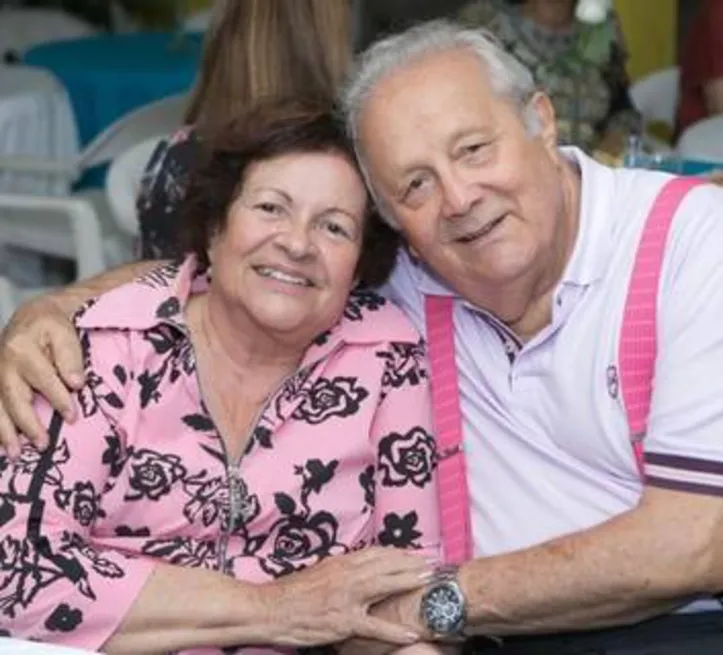 ...e o casal MARCOS BERNARDES+ONIRA MELLO entre os alagoanos que se recuperaram da covid-19