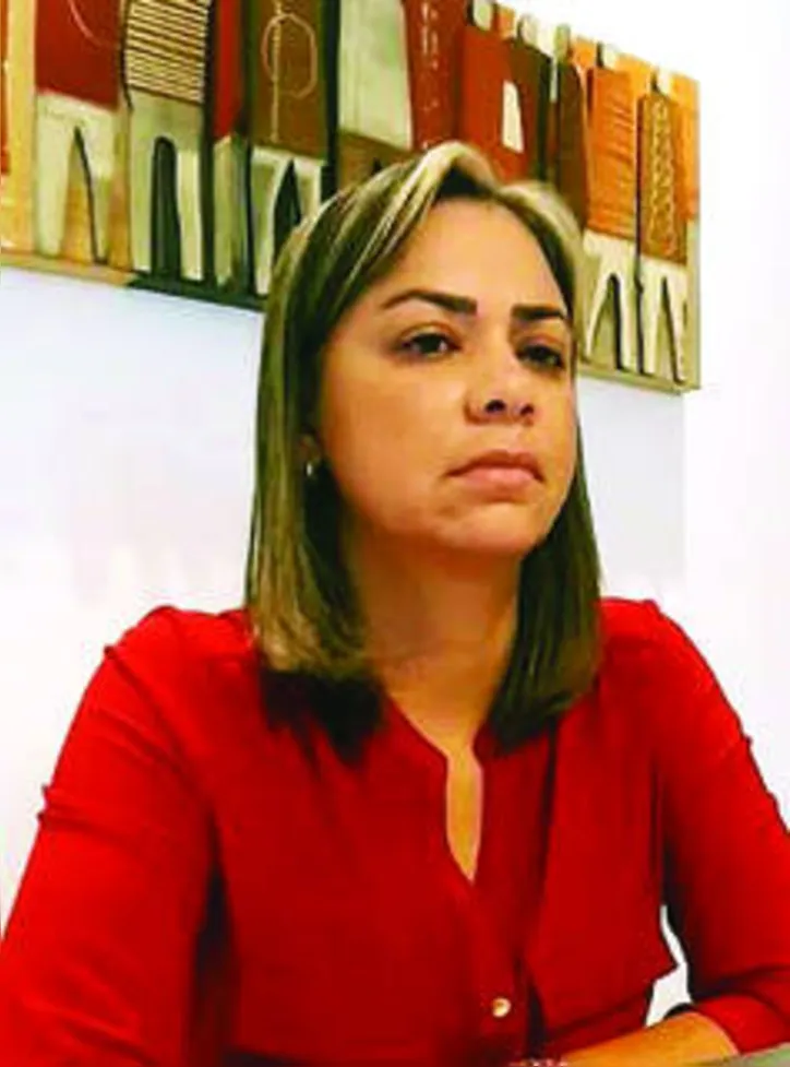 Projeto de Lei da Madrinha dos fibromiálgicos, deputada FLÁVIA CAVALCANTE, é aprovado em primeira votação, garantindo direitos especiais aos portadores da síndrome