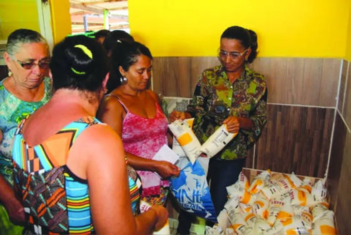 Milhares de famílias carentes dos 102 municípios alagoanos são atendidas pelo programa