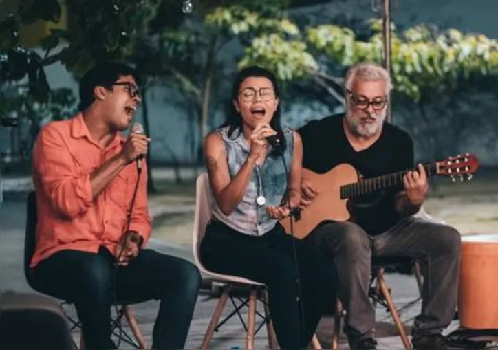 Amigos e parceiros em composições, Rodrigo Avelino e May Honorato participam de live neste sábado (18)