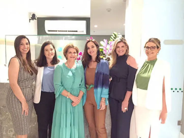 Nathalia Mota, Rafaella Gaia, Rosa e Fernanda Gaia, Cynthia Mafra e a decorette Aline Rijo