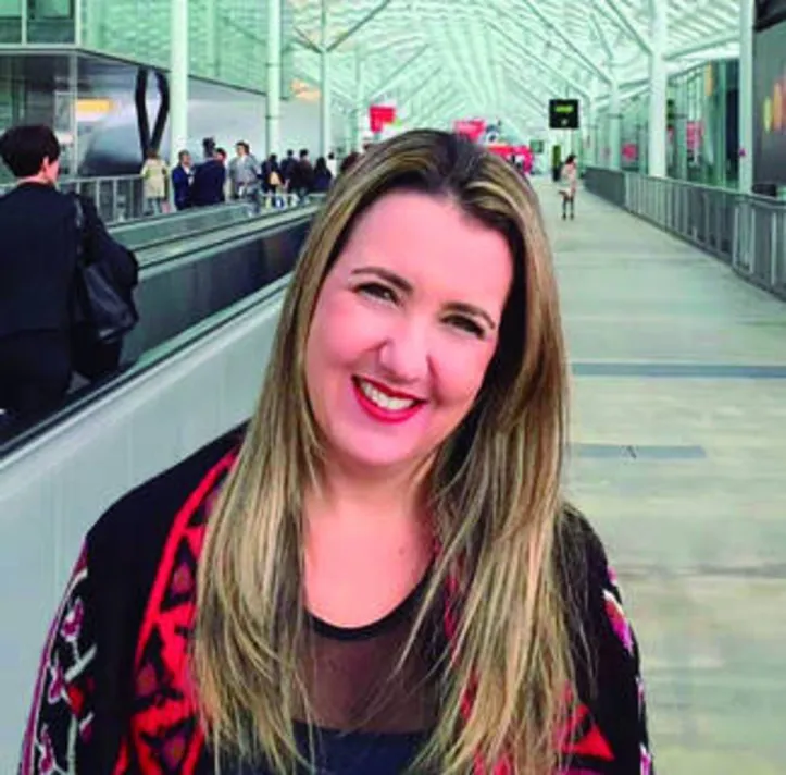 Enquanto FERNANDA COELHO relembrou os 25 da formatura em arquitetura