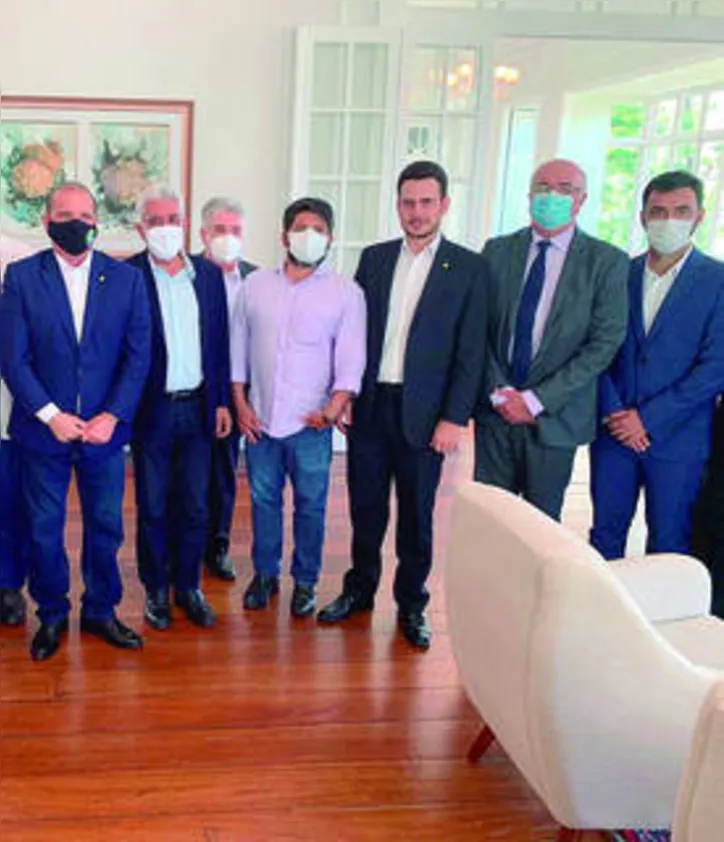 Solenidade com ministro Lorenzoni contou com a participação dos dirigentes das cooperativas, produtores e autoridades
