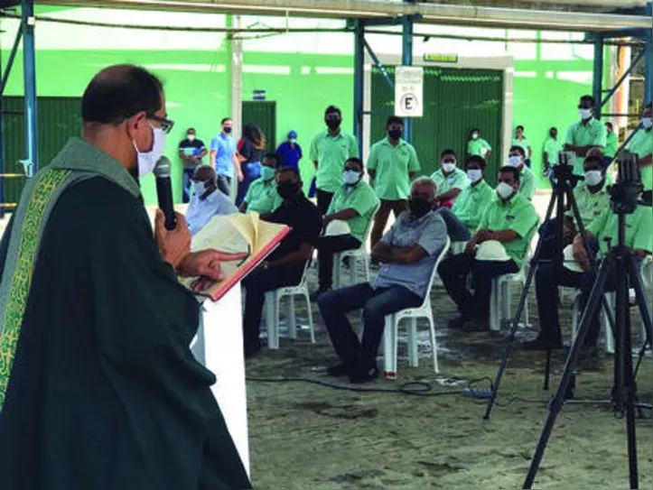 Missa marcou o início da nova moagem na cooperativa