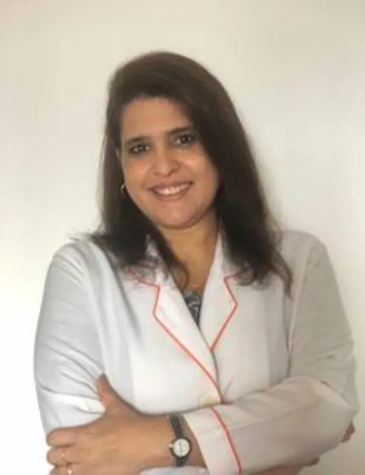 SANDRA VALÉRIA, oftalmologista do Hapvida Maceió, destaca que o Dia Nacional da Pessoa com Deficiência Visual, celebrado neste domingo (13), chama a atenção para a necessidade de cuidar da saúde dos olhos e também ressalta a luta pelos direitos das pessoas com necessidades especiais.