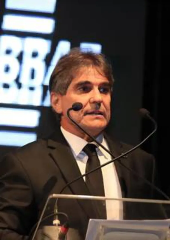 JUBSON UCHÔA, presidente da Ademi-AL, prepara mais uma importante ação para movimentar o mercado imobiliário a partir desta semana com a edição 2020 do Salão do Imóvel Ademi, a partir do dia 22 no Parque Shopping

