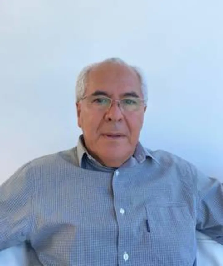 LUIZ PIRES DE ALMEIDA, diretor Comercial da Autochina Veiculos (Caoa Chery) e Presidente do SINCODIVAL (Sindicato dos Concessionários de Veículos de Alagoas), recebe os cumprimentos nesta quarta-feira pela passagem do seu aniversário


